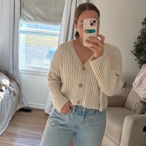 Knit Cropped Sweater Cardigan AE Large